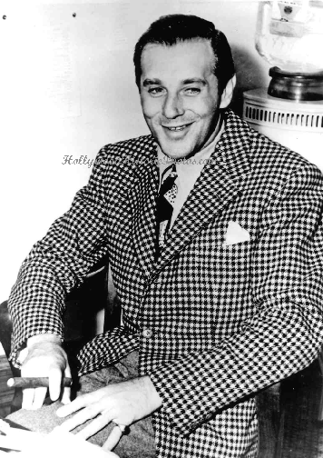 Bugsy-Siegel---1938.gif