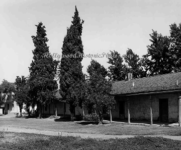 Encino-Rancho-Los-Encinos-1.gif