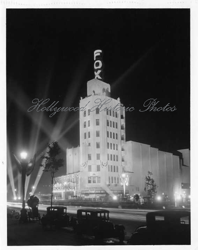 Fox-Wilshire-Theater---Beve.gif